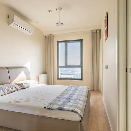 Gyoo Konforunda Yuksek Kat Apartment